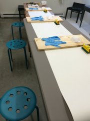 Atelier technique de ponçage - et voila renovation meubles vintage modernisés a la main et accessoires de déco in Montreal Canada